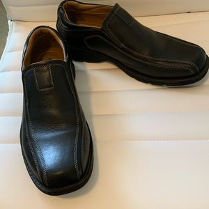 Men’s Docker Black Slipon Shoes size 10